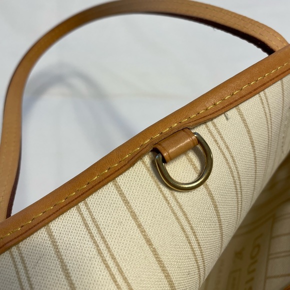 Louis Vuitton Damier Azur Neverfull PM - Picture 5 of 14